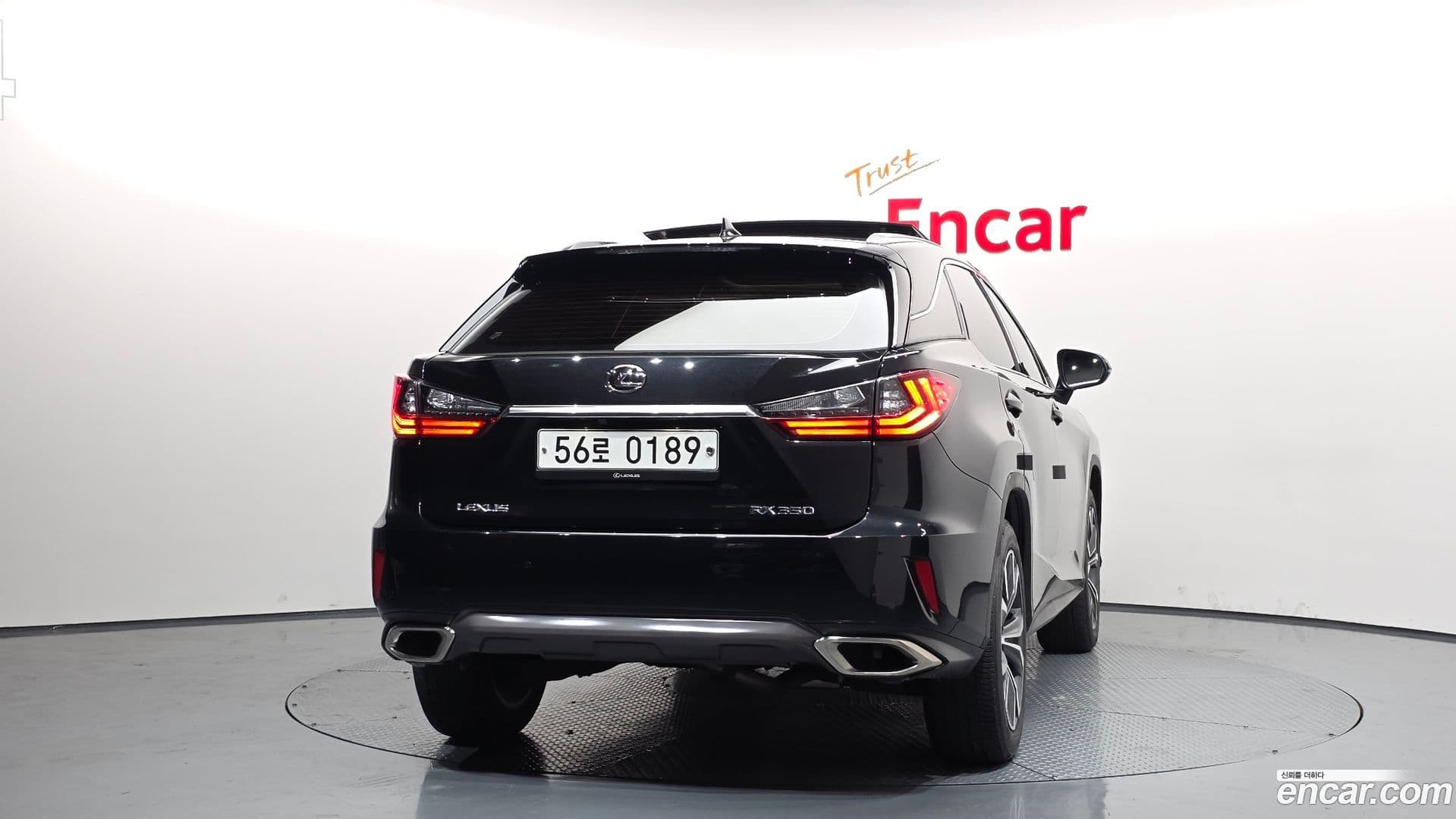 Main__Slider__Photo:RX Lexus 2016.11-3