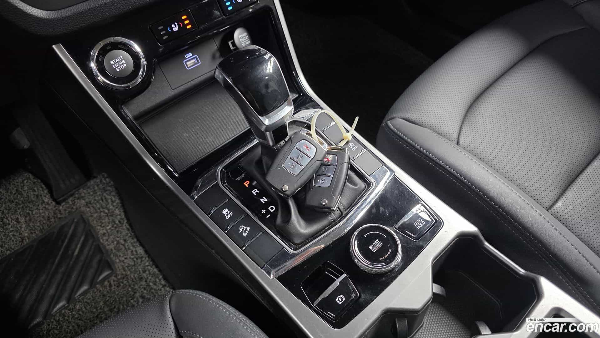 KORANDO KG_Mobility_Ssangyong 2020.0-INNER-009