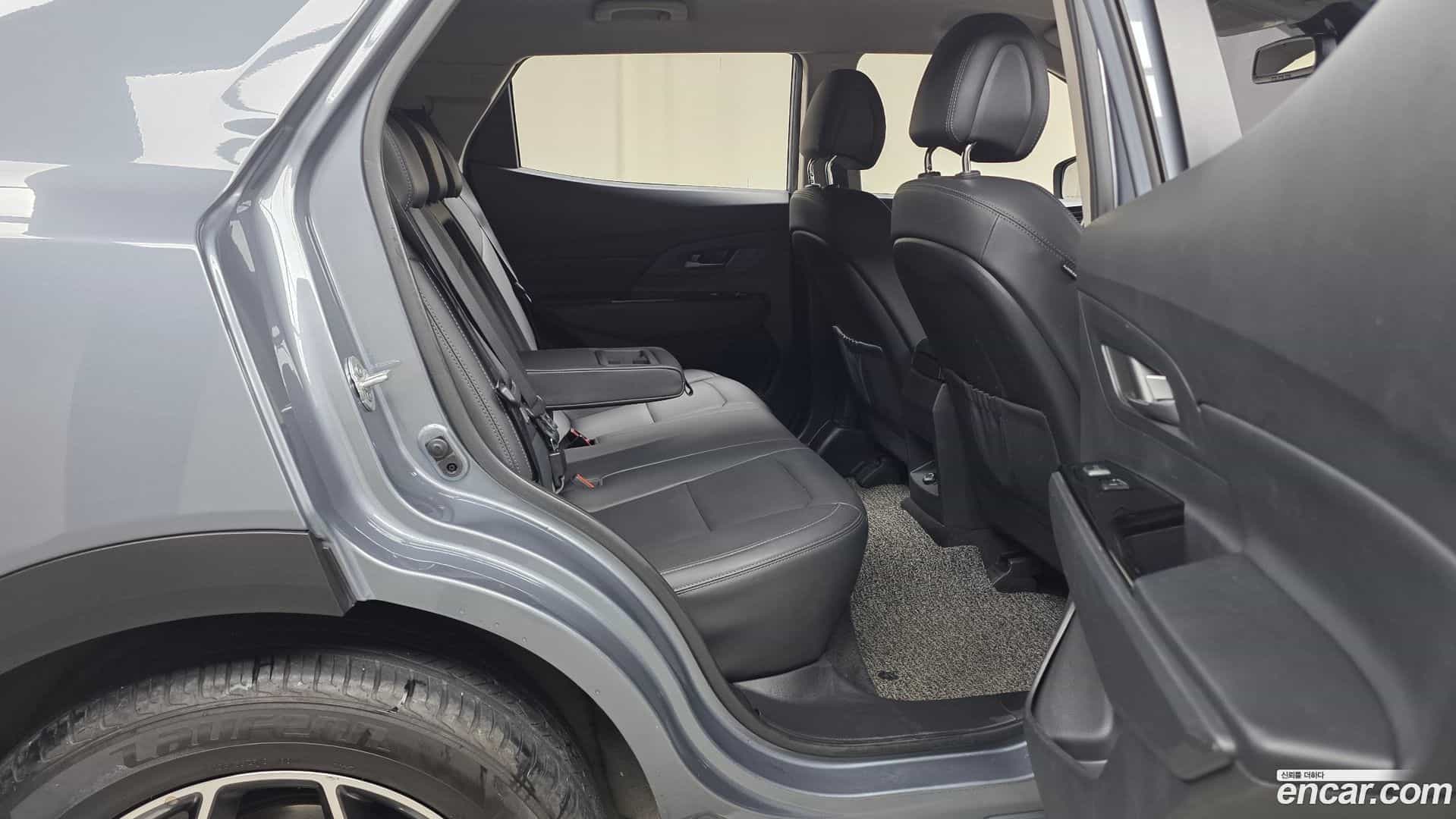 KORANDO KG_Mobility_Ssangyong 2020.0-OPTION-016