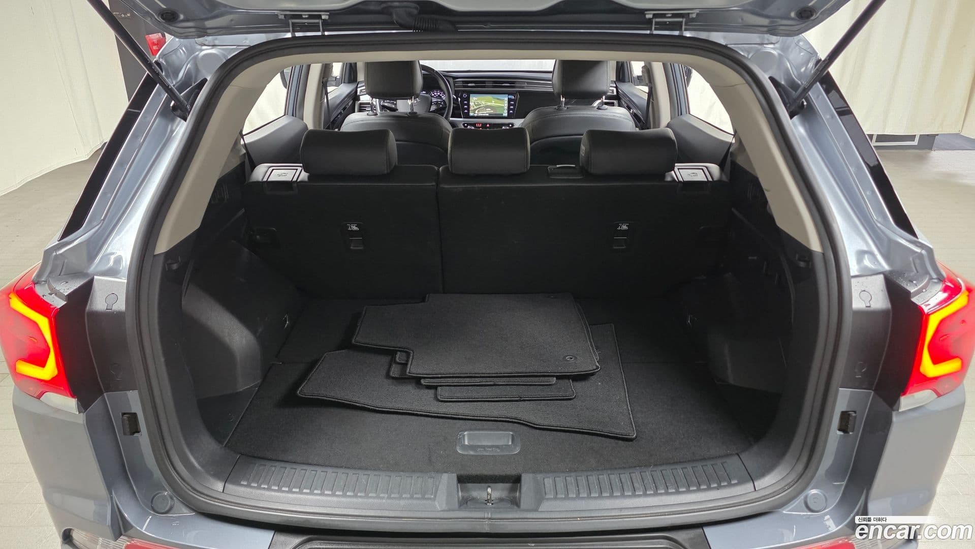 Main__Slider__Photo:KORANDO KG_Mobility_Ssangyong 2020.0-19