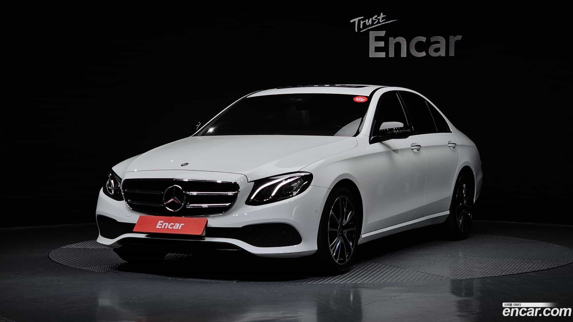 E-Class Mercedes-Benz 2020.3-OUTER-001