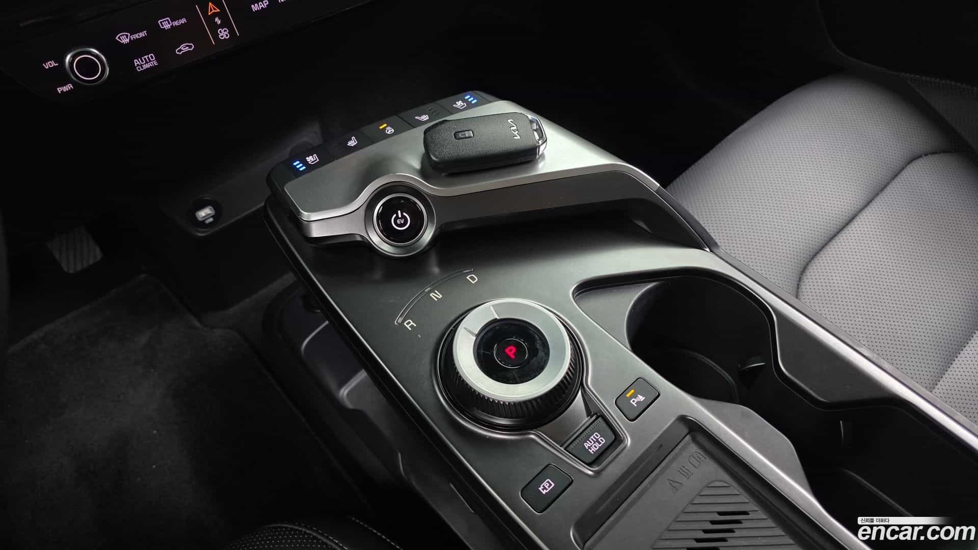 EV6 Kia 2023.2-INNER-009