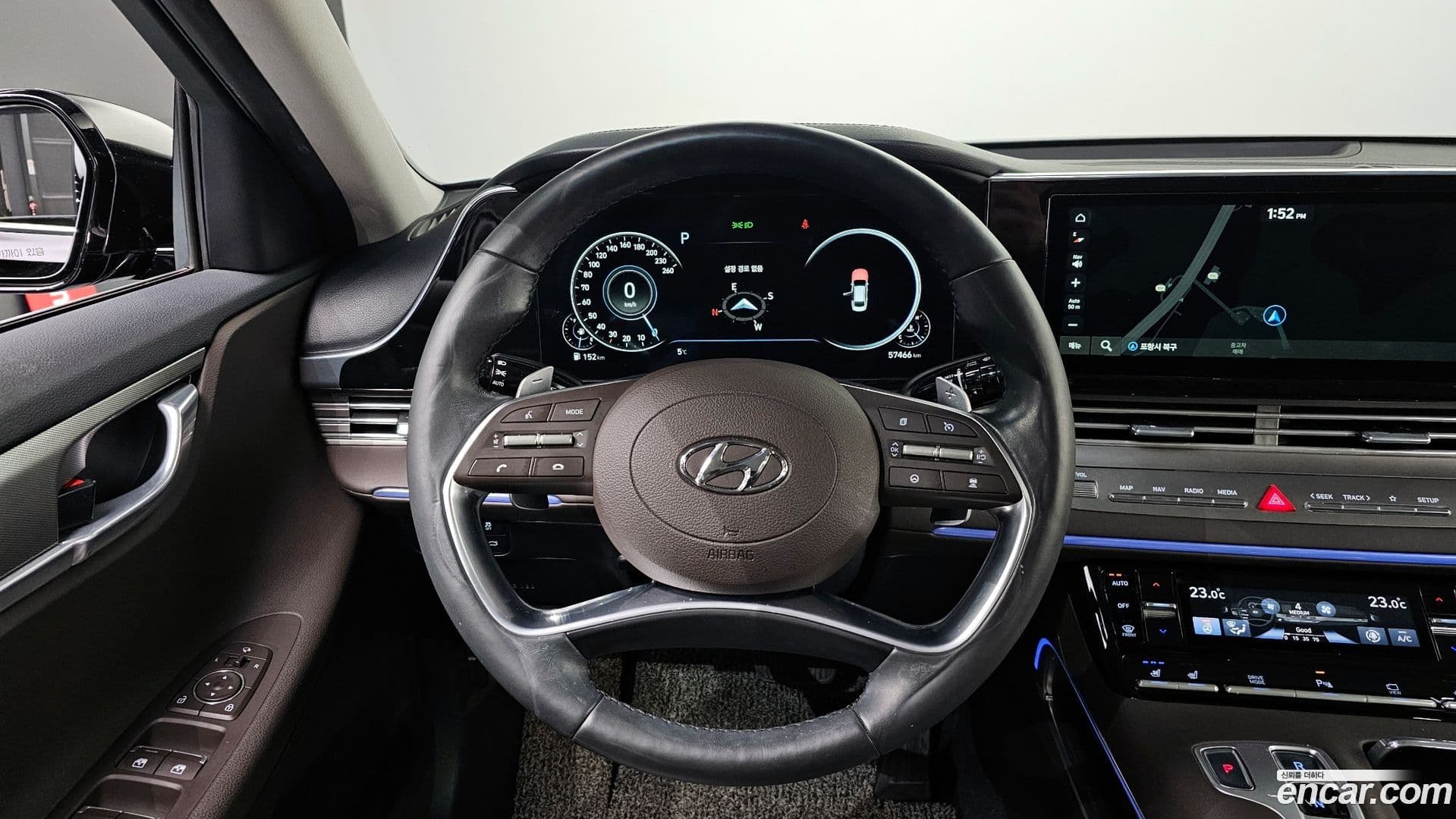 Main__Slider__Photo:Grandeur Hyundai 2020.5-12