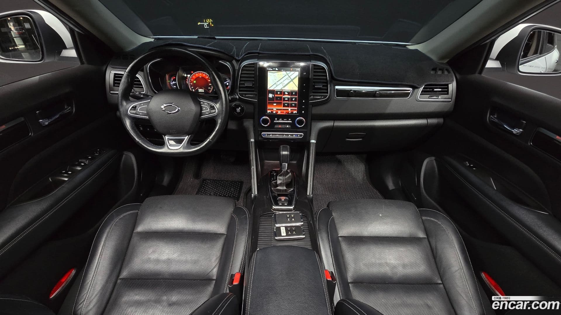 Main__Slider__Photo:QM6 Renault-KoreaSamsung 2017.9-6