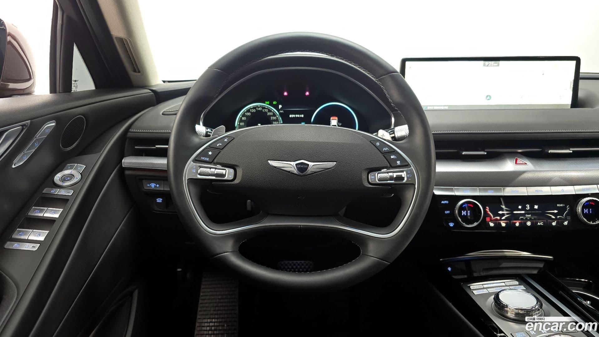 Main__Slider__Photo:G80 Genesis 2023.4-12