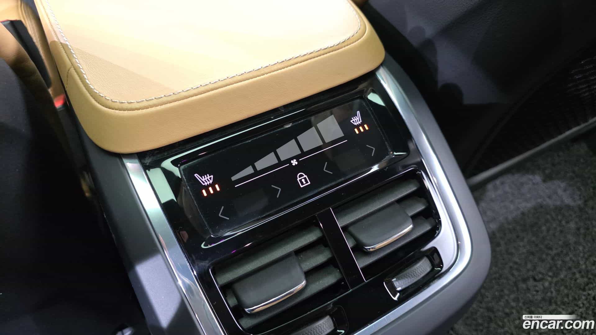 S90 Volvo 2018.0-OPTION-022