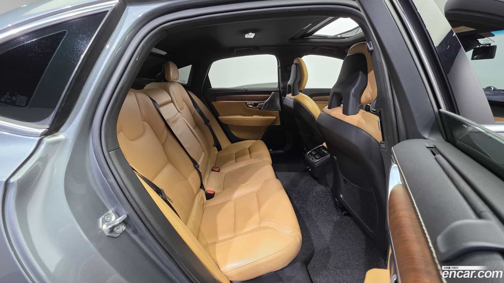 S90 Volvo 2018.0-OPTION-023