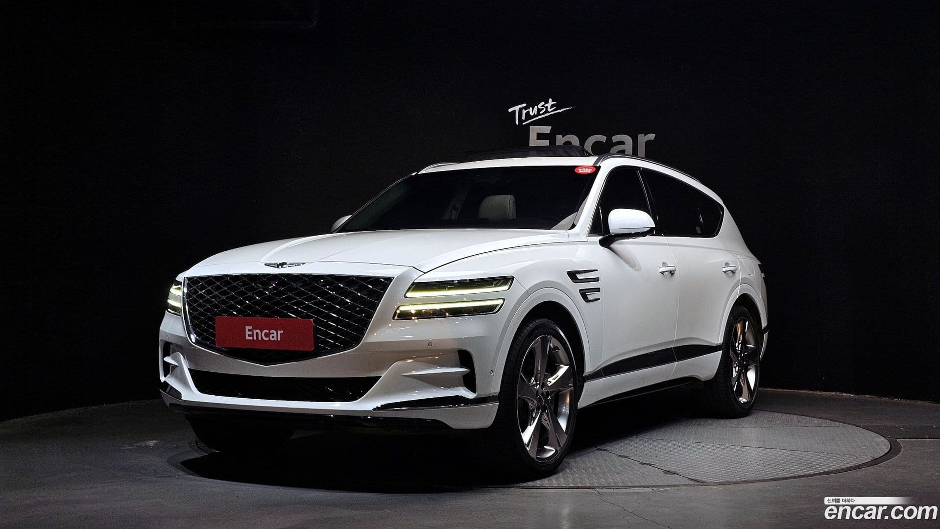 Main__Slider__Photo:GV80 Genesis 2023.0-0