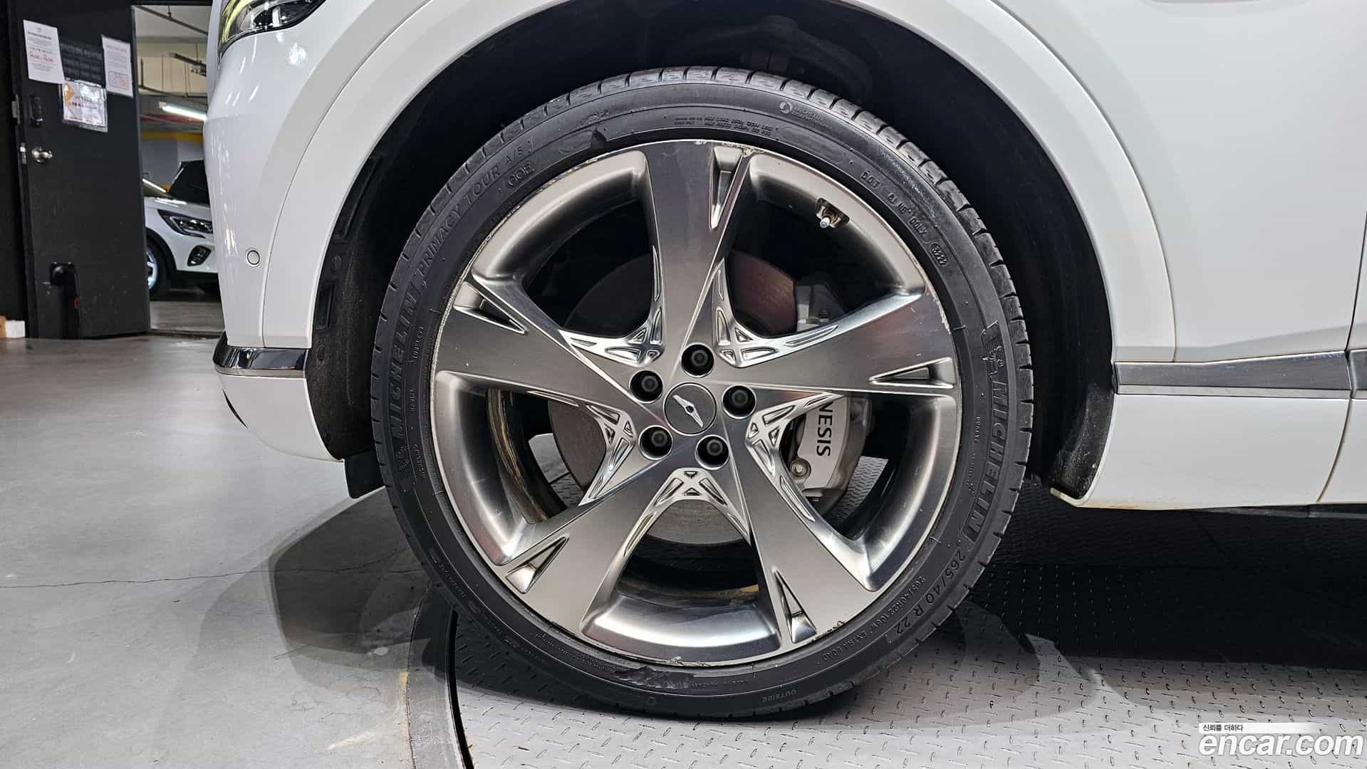 GV80 Genesis 2023.0-OUTER-005