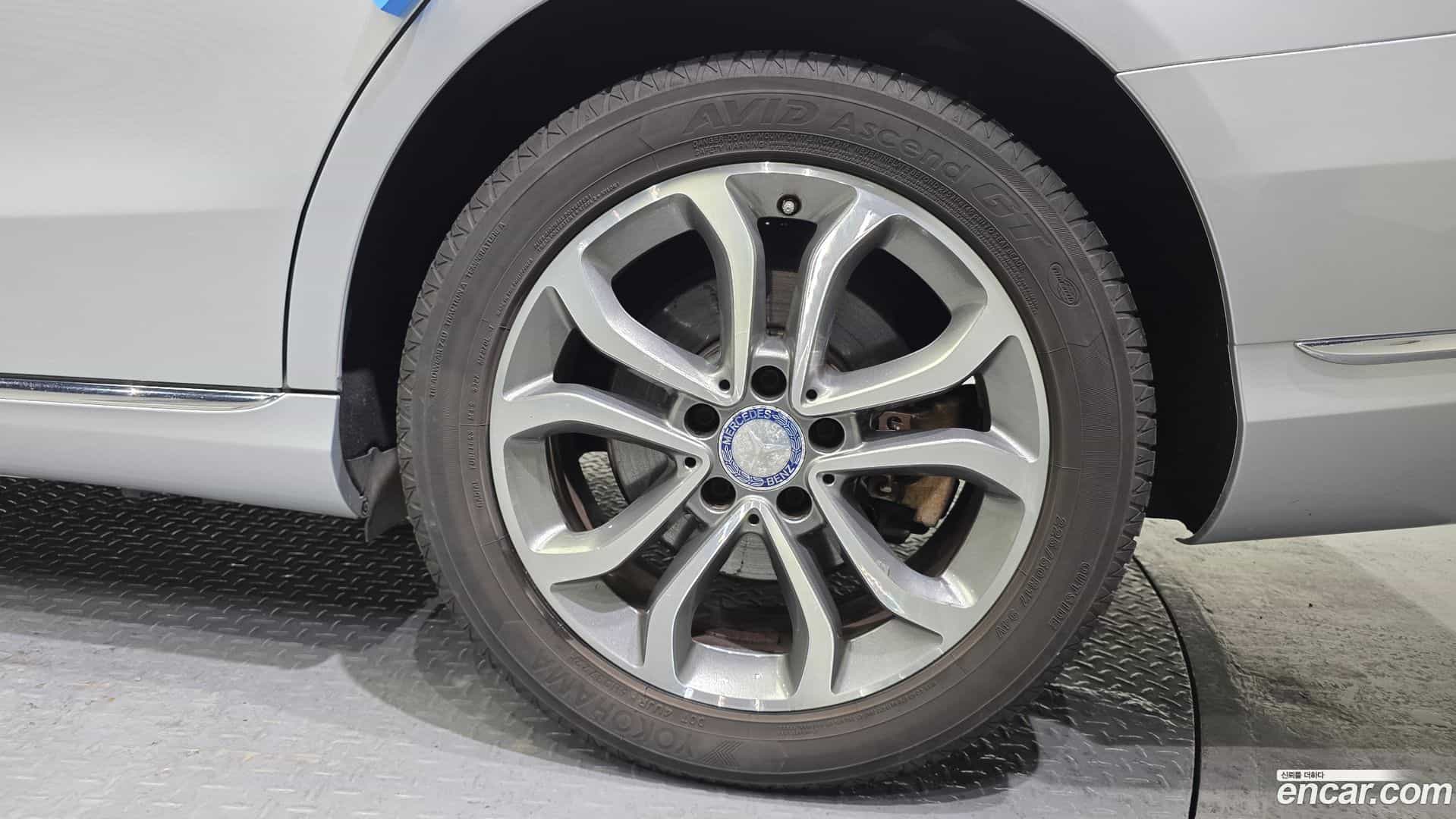 C-Class Mercedes-Benz 2014.5-OUTER-005