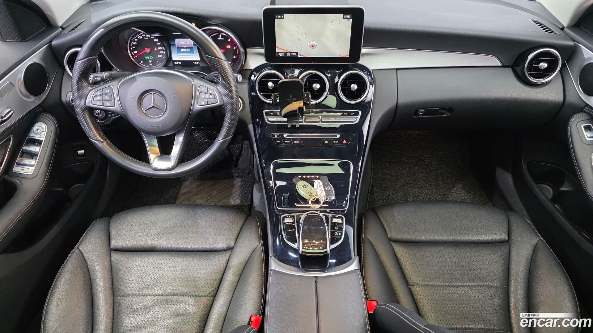 Main__Slider__Photo:C-Class Mercedes-Benz 2014.5-6