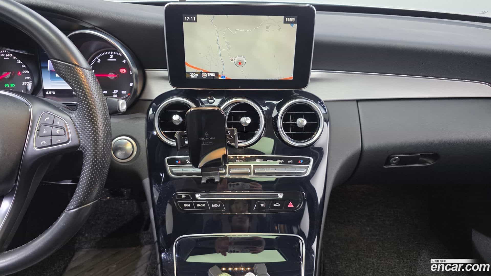 C-Class Mercedes-Benz 2014.5-OPTION-019