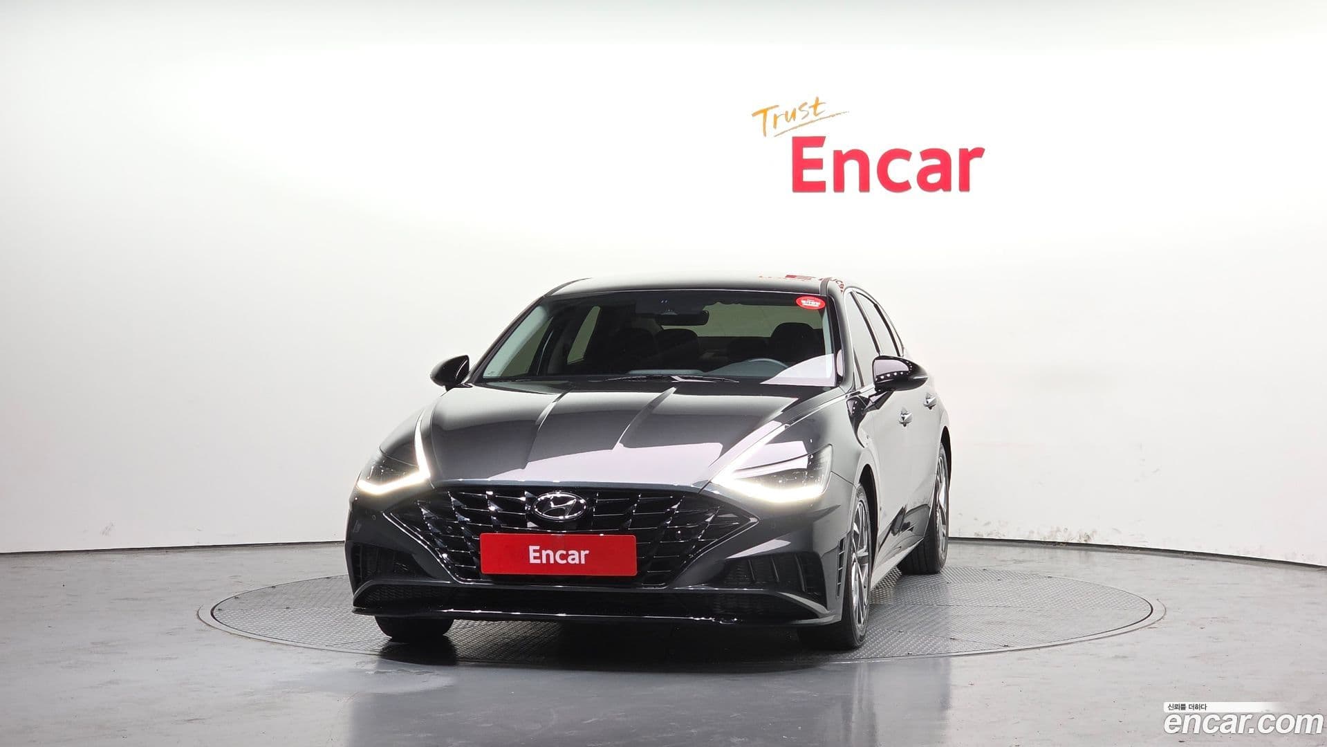 Main__Slider__Photo:Sonata Hyundai 2021.10-2