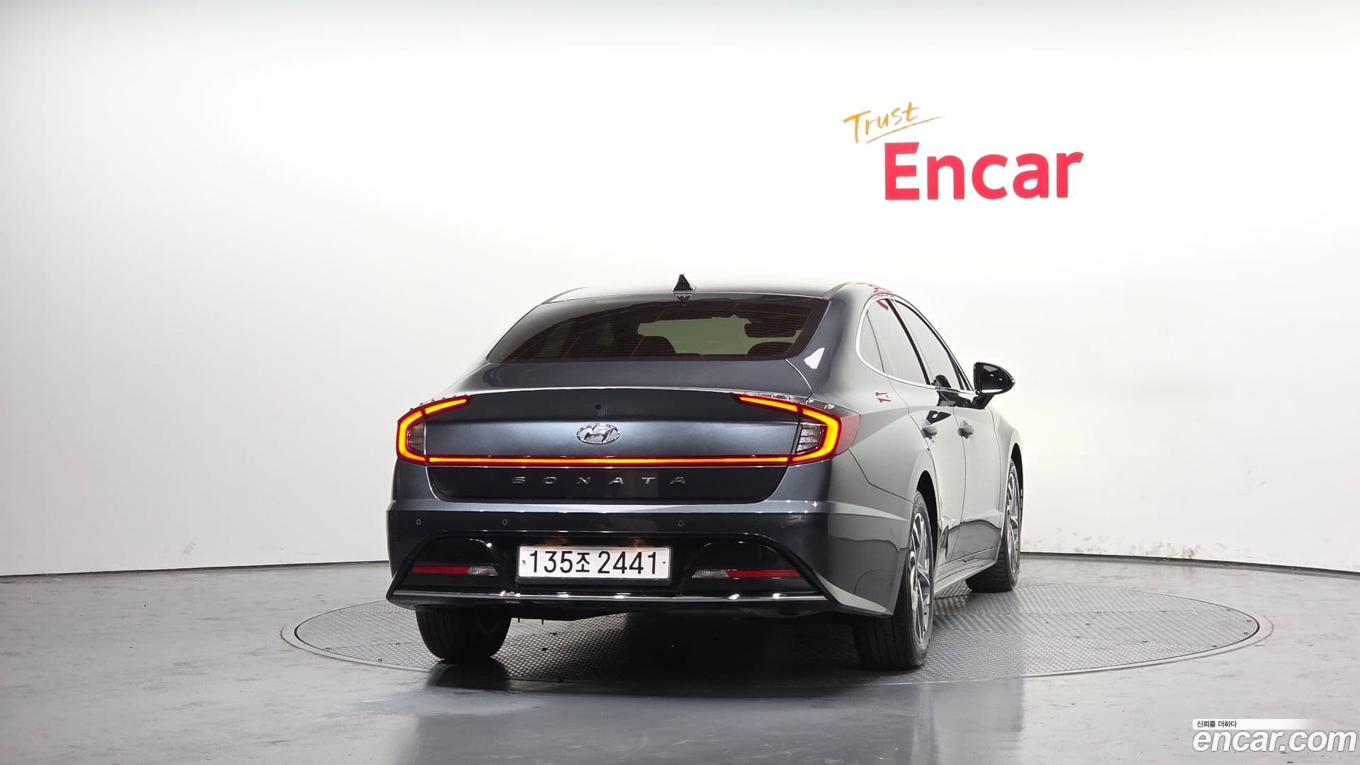 Main__Slider__Photo:Sonata Hyundai 2021.10-3