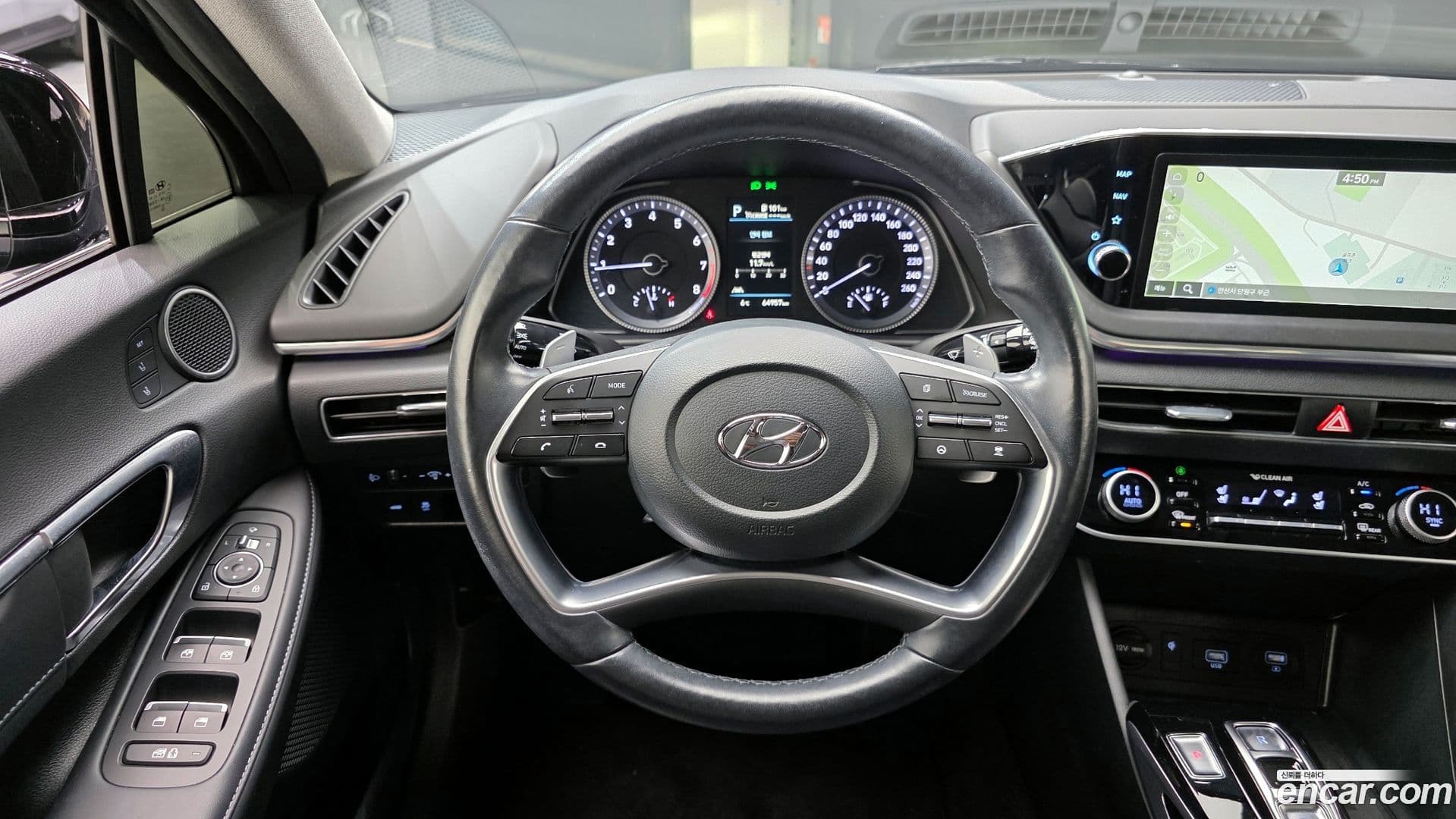 Main__Slider__Photo:Sonata Hyundai 2021.10-12