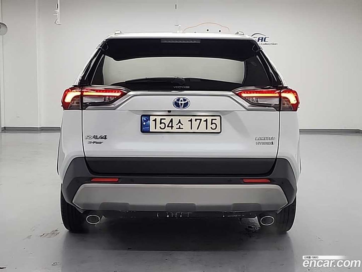 Main__Slider__Photo:RAV4 Toyota 2023.11-2