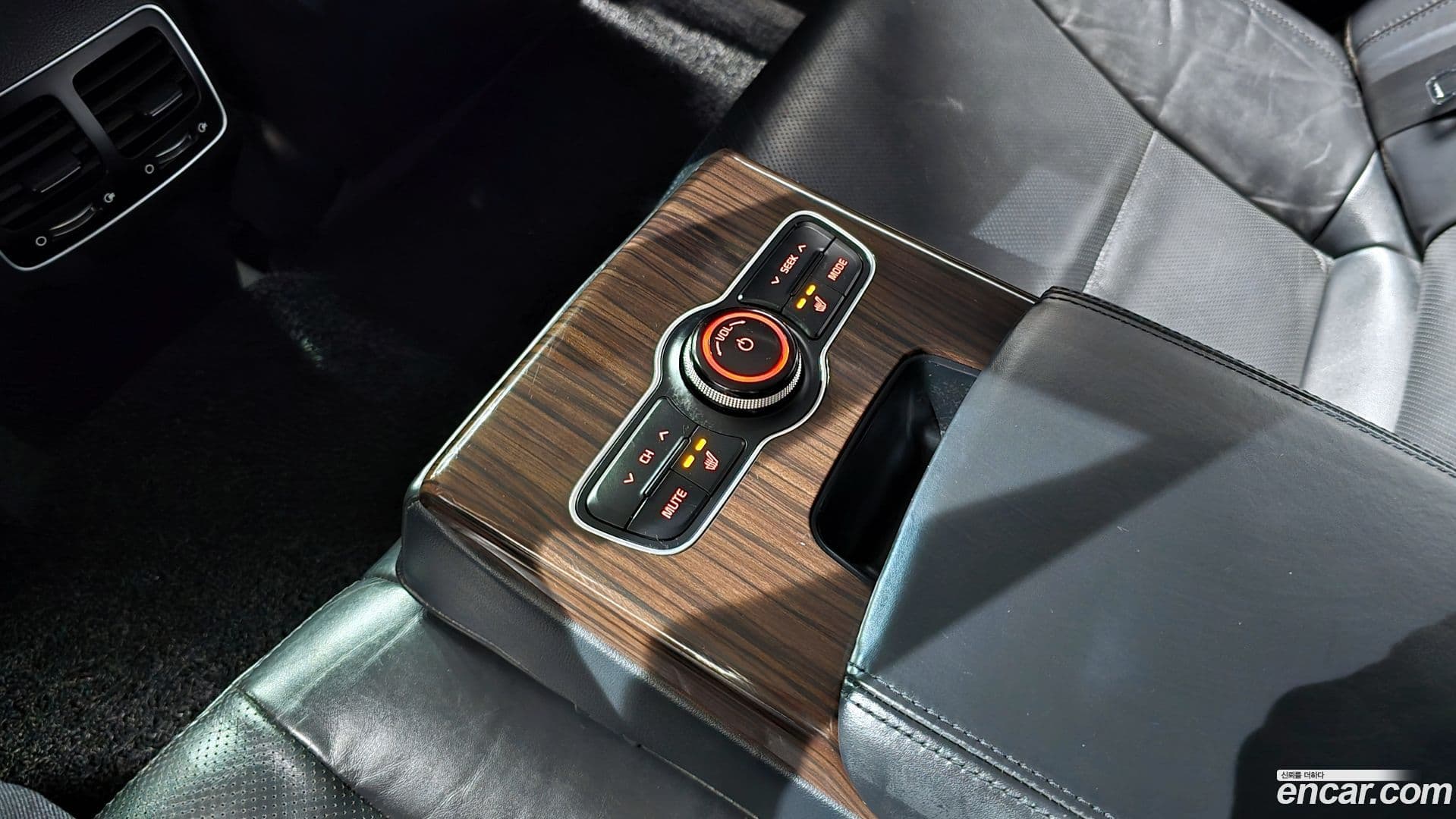 Main__Slider__Photo:K7 Kia 2014.11-18