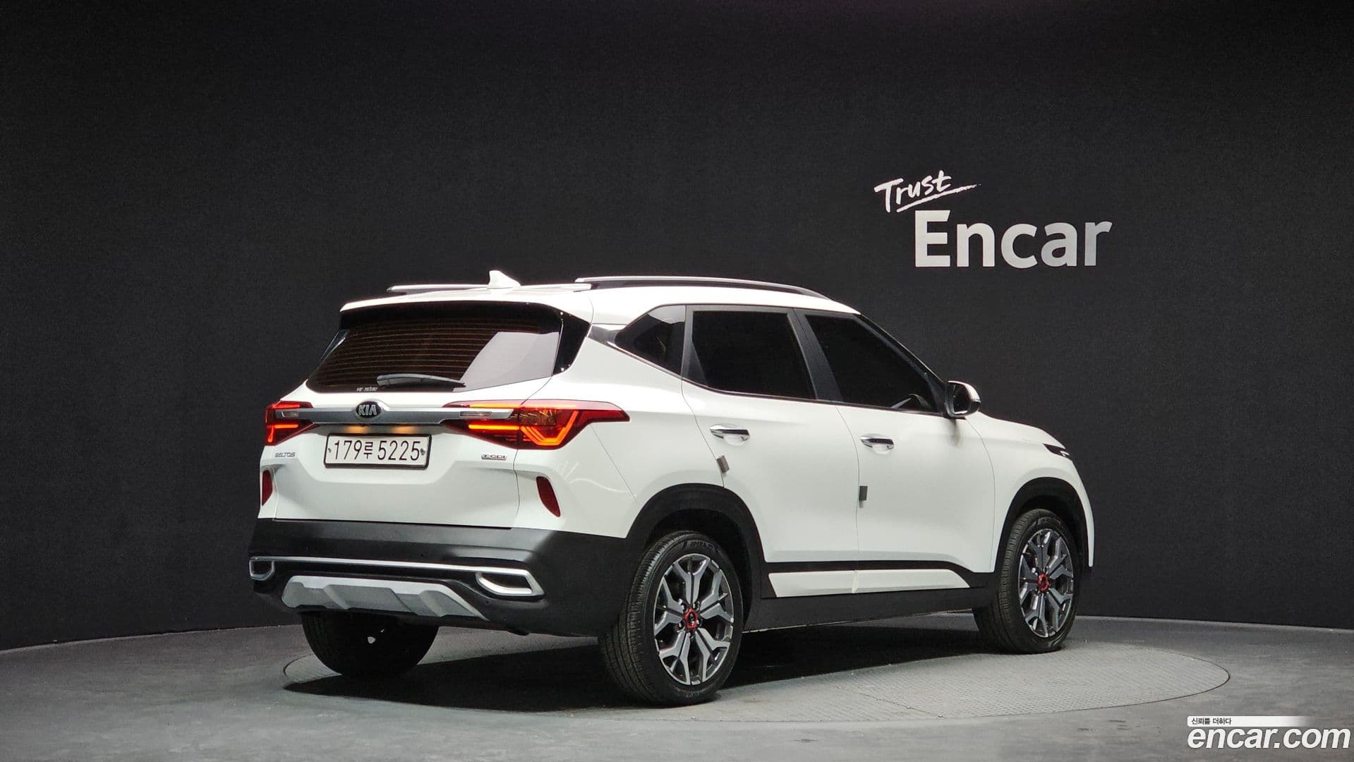 Main__Slider__Photo:Seltos Kia 2021.6-1