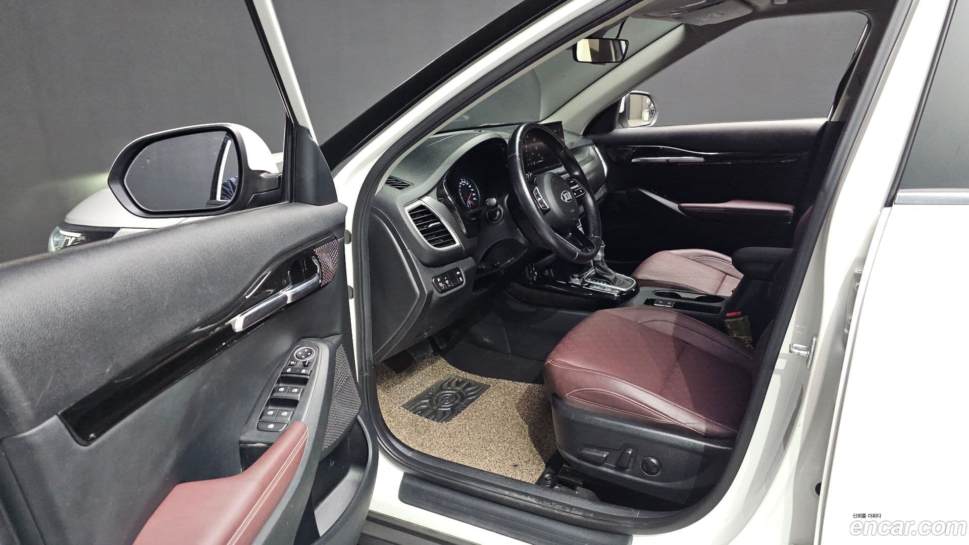 Main__Slider__Photo:Seltos Kia 2021.6-9