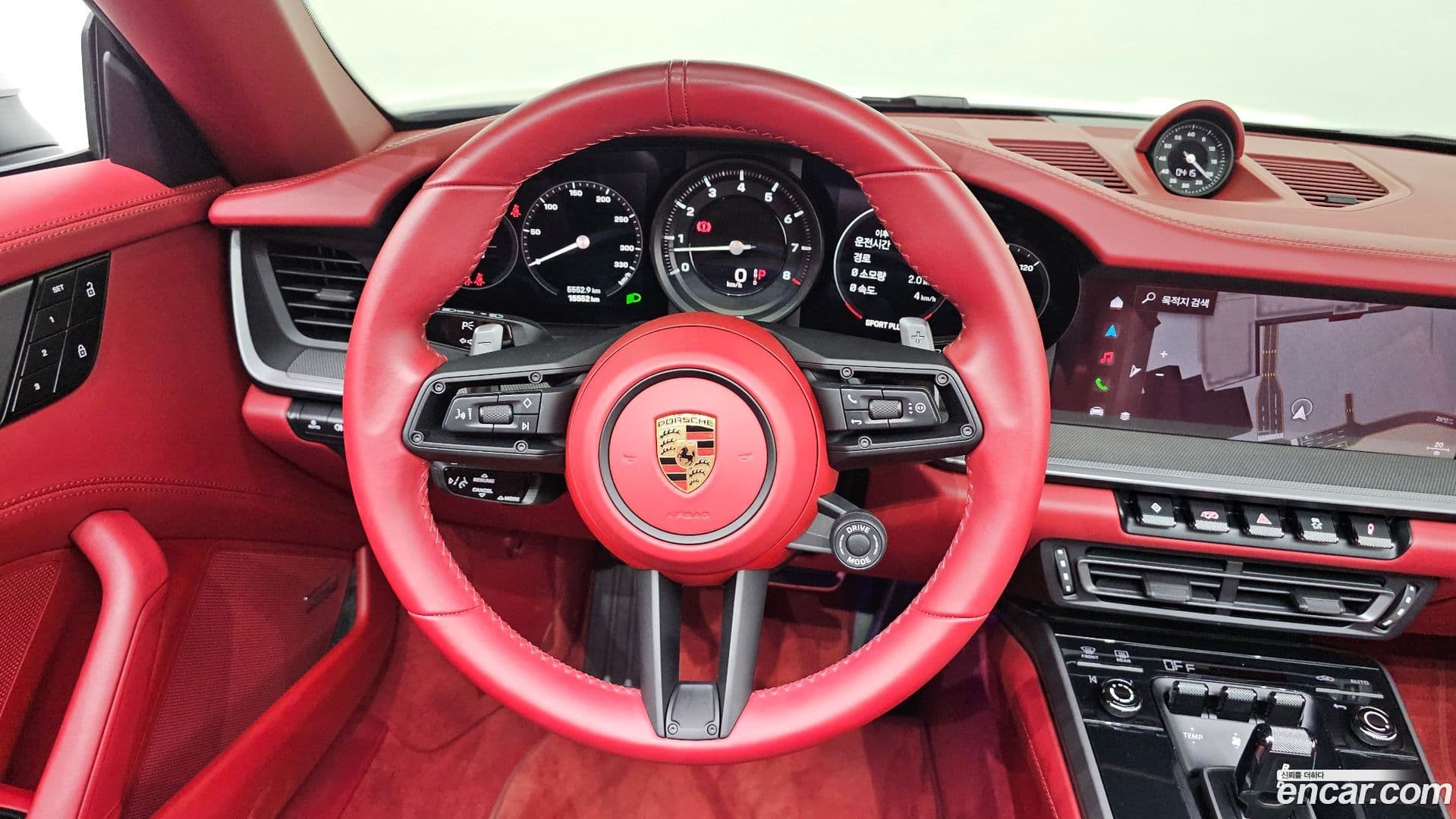 Main__Slider__Photo:911 Porsche 2024.7-10