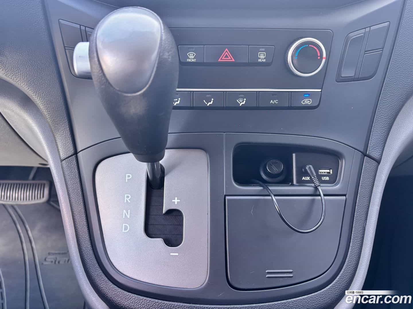 Starex Hyundai 2019.9-INNER-009