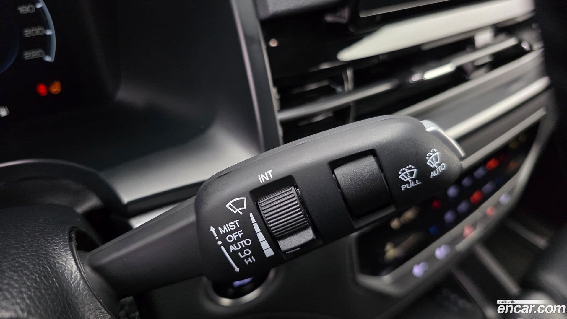 Main__Slider__Photo:Rexton KG_Mobility_Ssangyong 2024.1-16