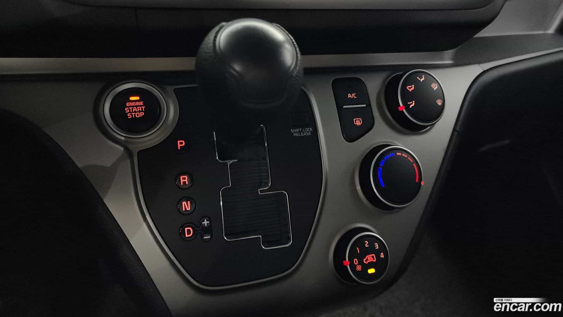 RAY Kia 2022.3-INNER-009