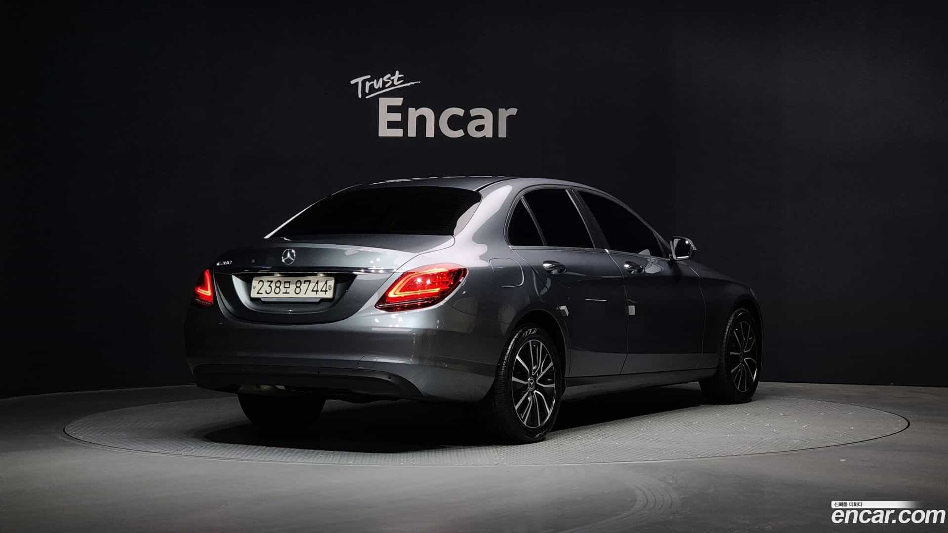 C-Class Mercedes-Benz 2019.11-OUTER-002