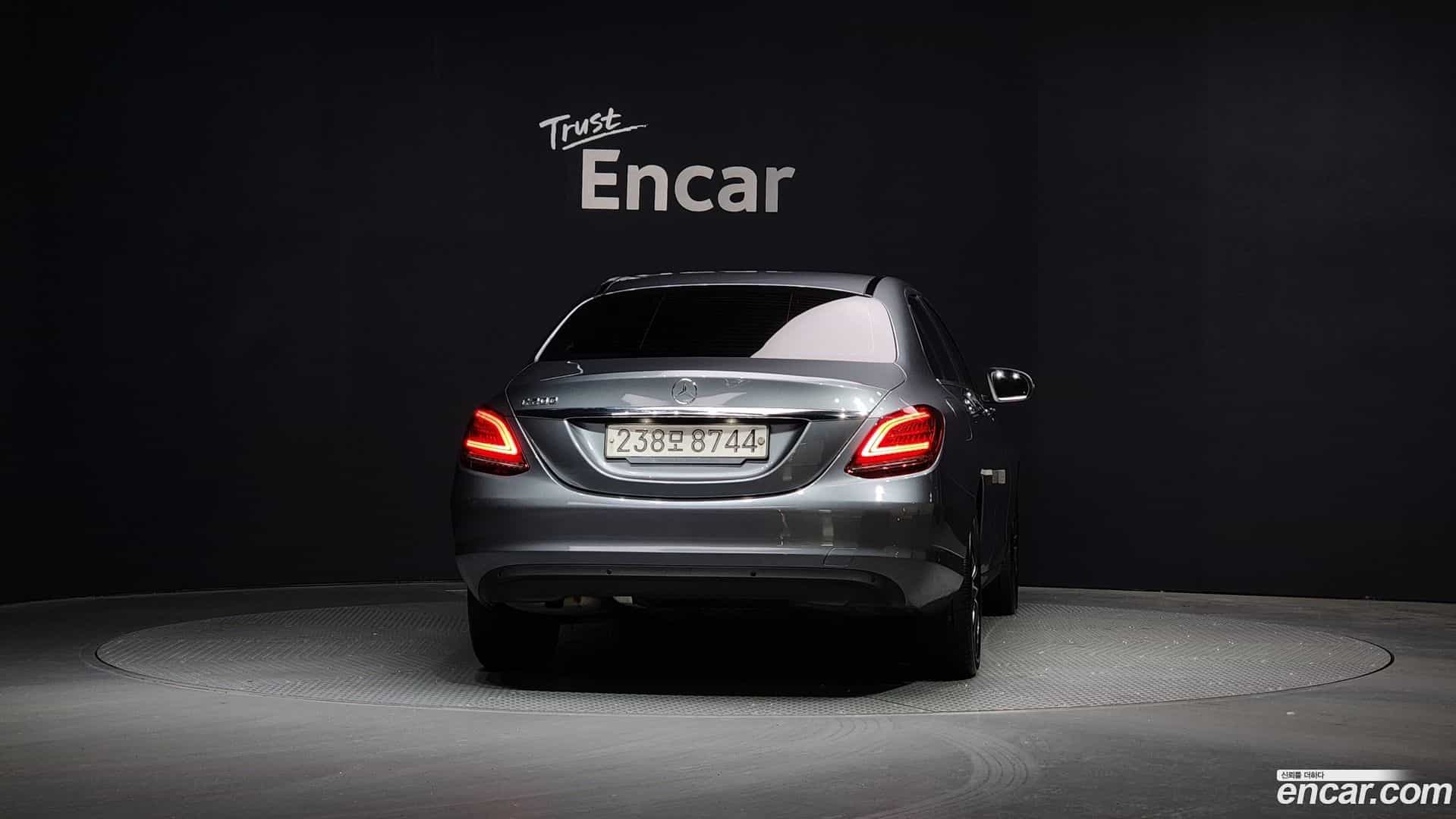 C-Class Mercedes-Benz 2019.11-OUTER-004