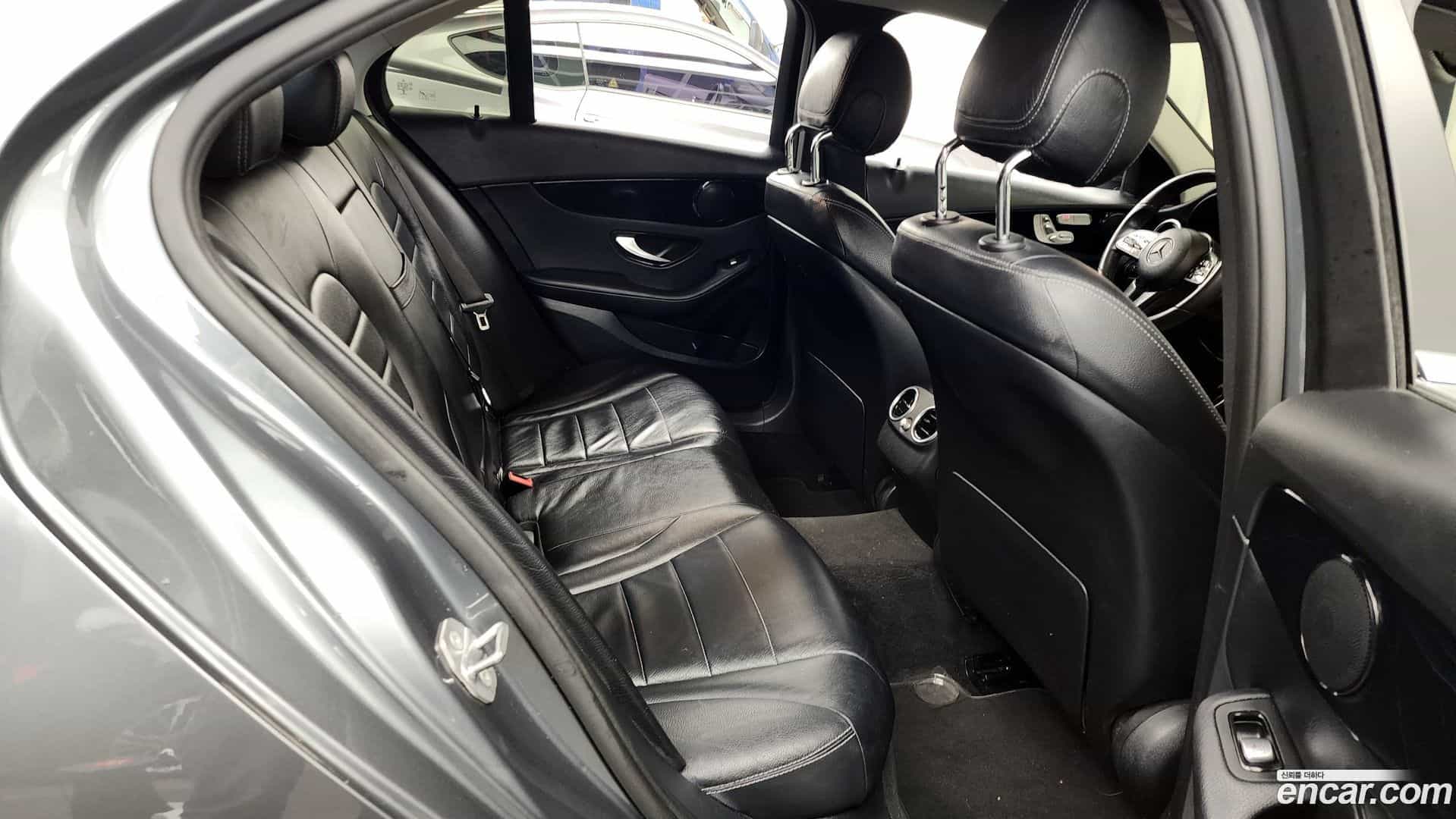 C-Class Mercedes-Benz 2019.11-OPTION-016