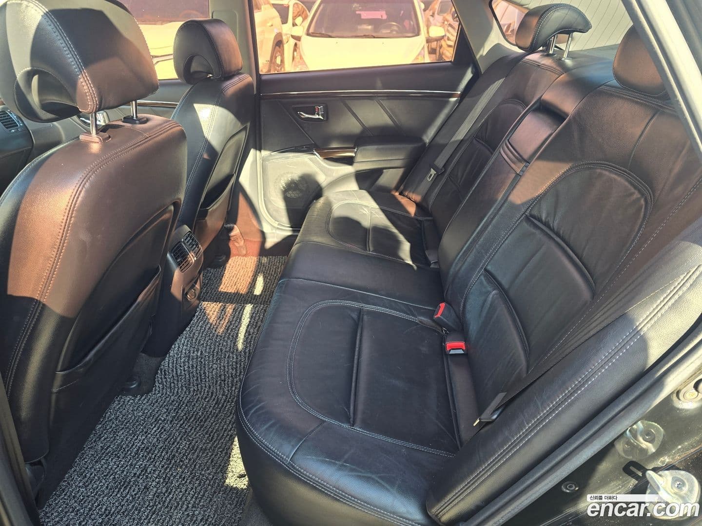 Main__Slider__Photo:Grandeur Hyundai 2009.4-8