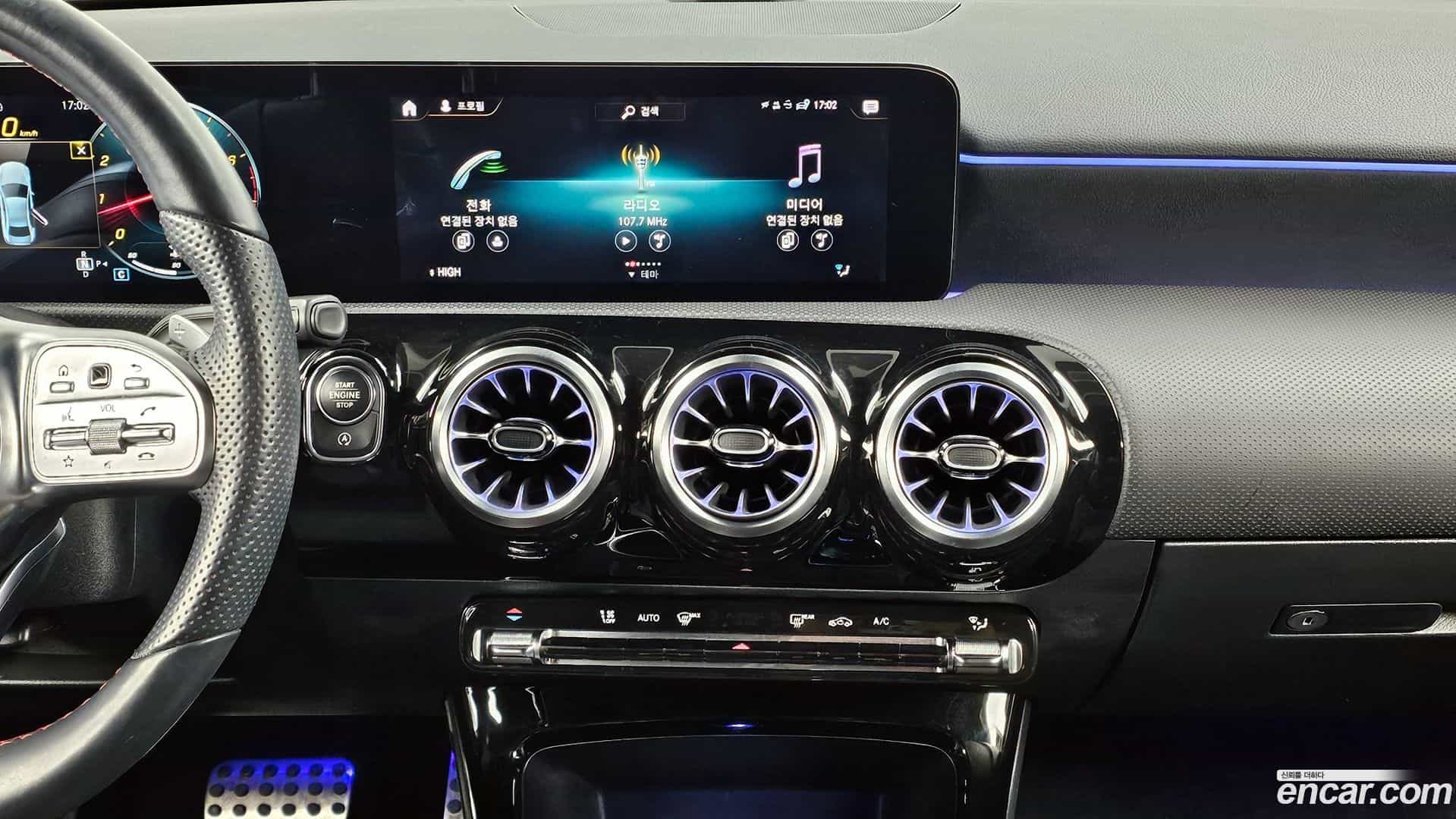 A-Class Mercedes-Benz 2022.2-OPTION-018