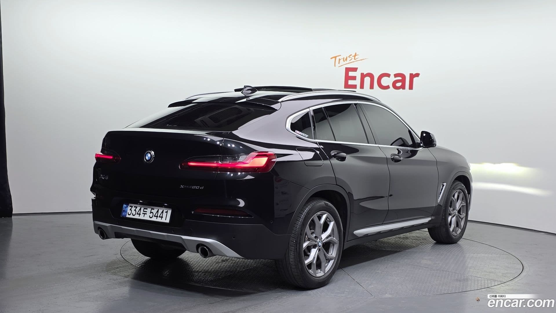 Main__Slider__Photo:X4 BMW 2020.10-1