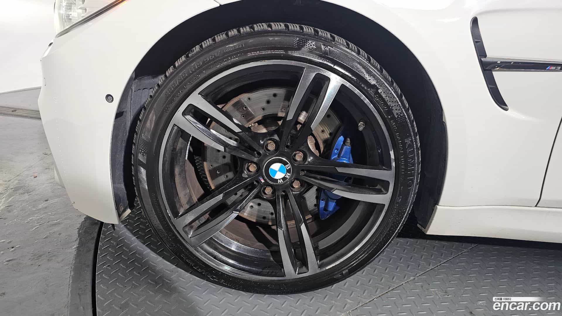 M3 BMW 2015.11-OUTER-005