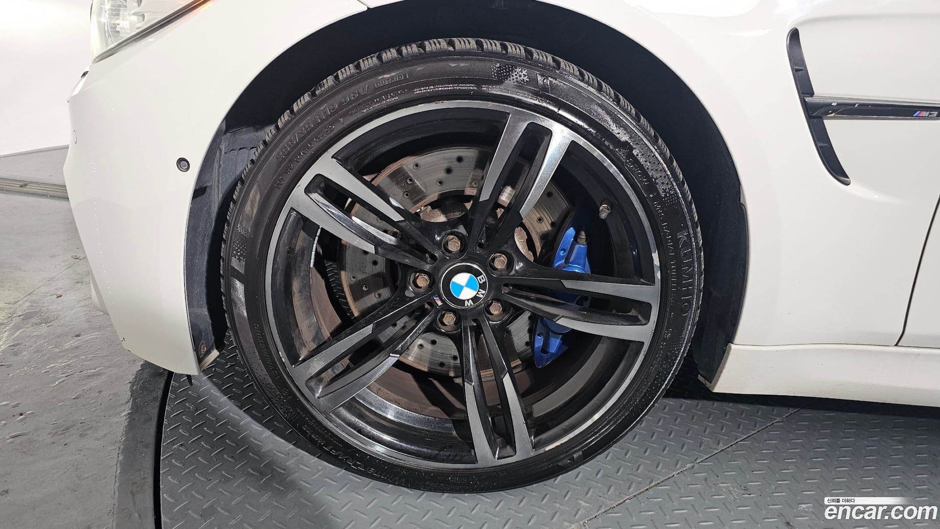 Main__Slider__Photo:M3 BMW 2015.11-4