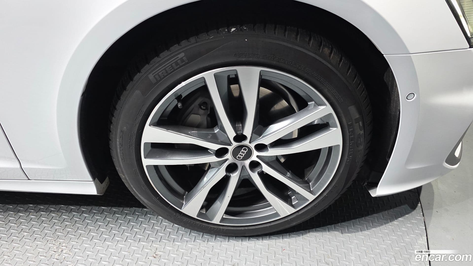 Main__Slider__Photo:A6 Audi 2022.6-4