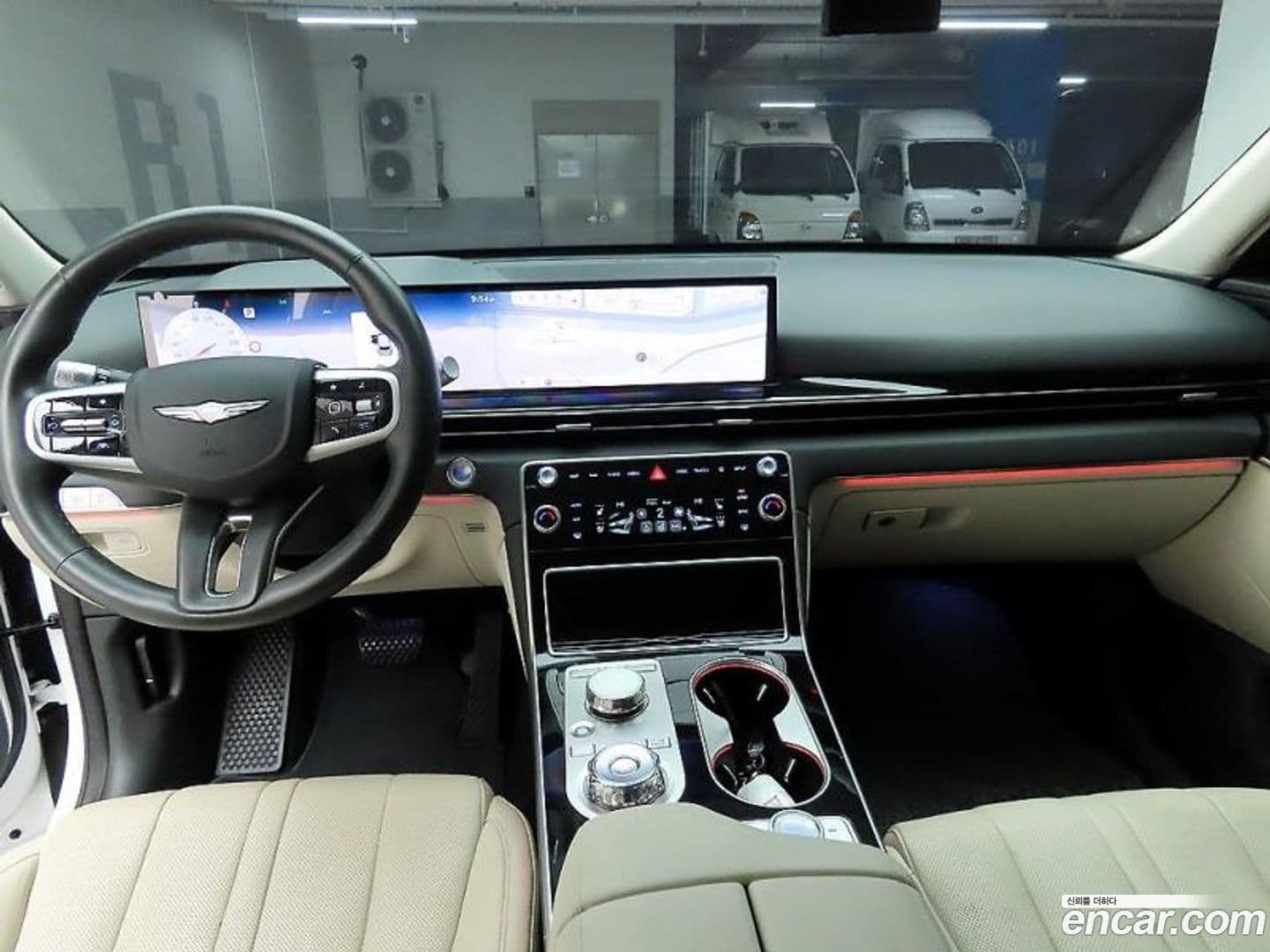 Main__Slider__Photo:GV80 Genesis 2023.10-8