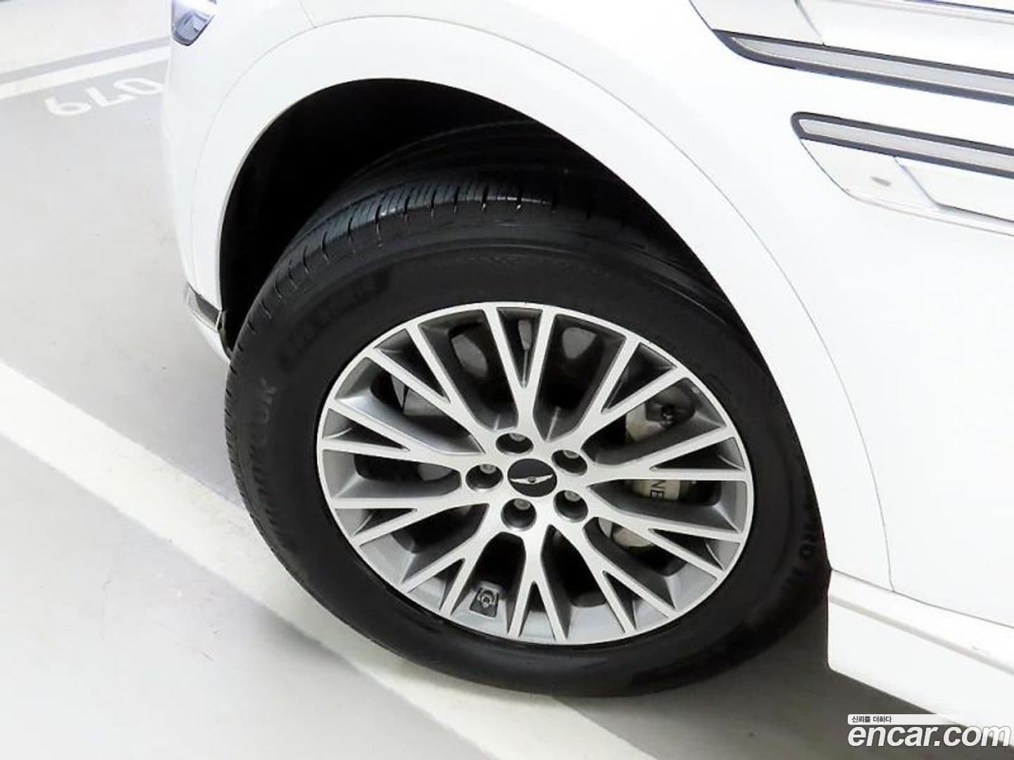 Main__Slider__Photo:GV80 Genesis 2023.10-18