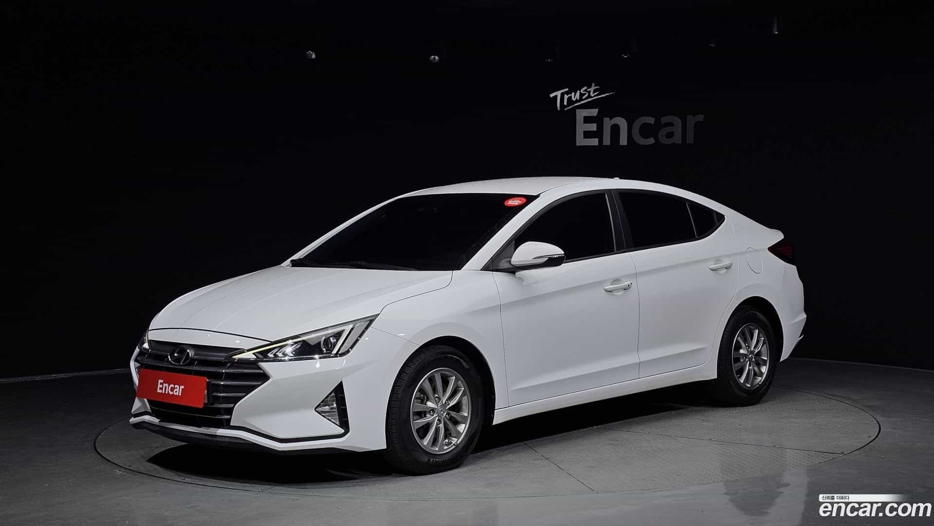 AVANTE Hyundai 2019.9-OUTER-001