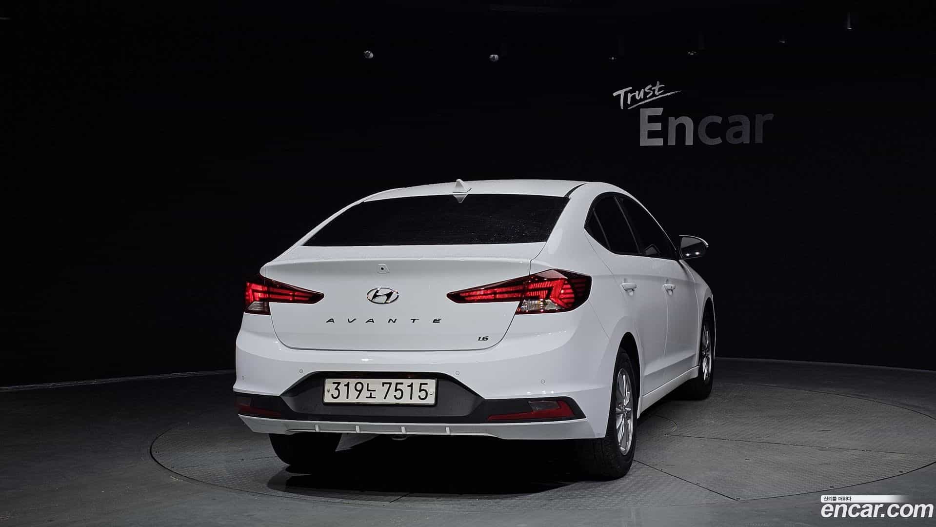 AVANTE Hyundai 2019.9-OUTER-004