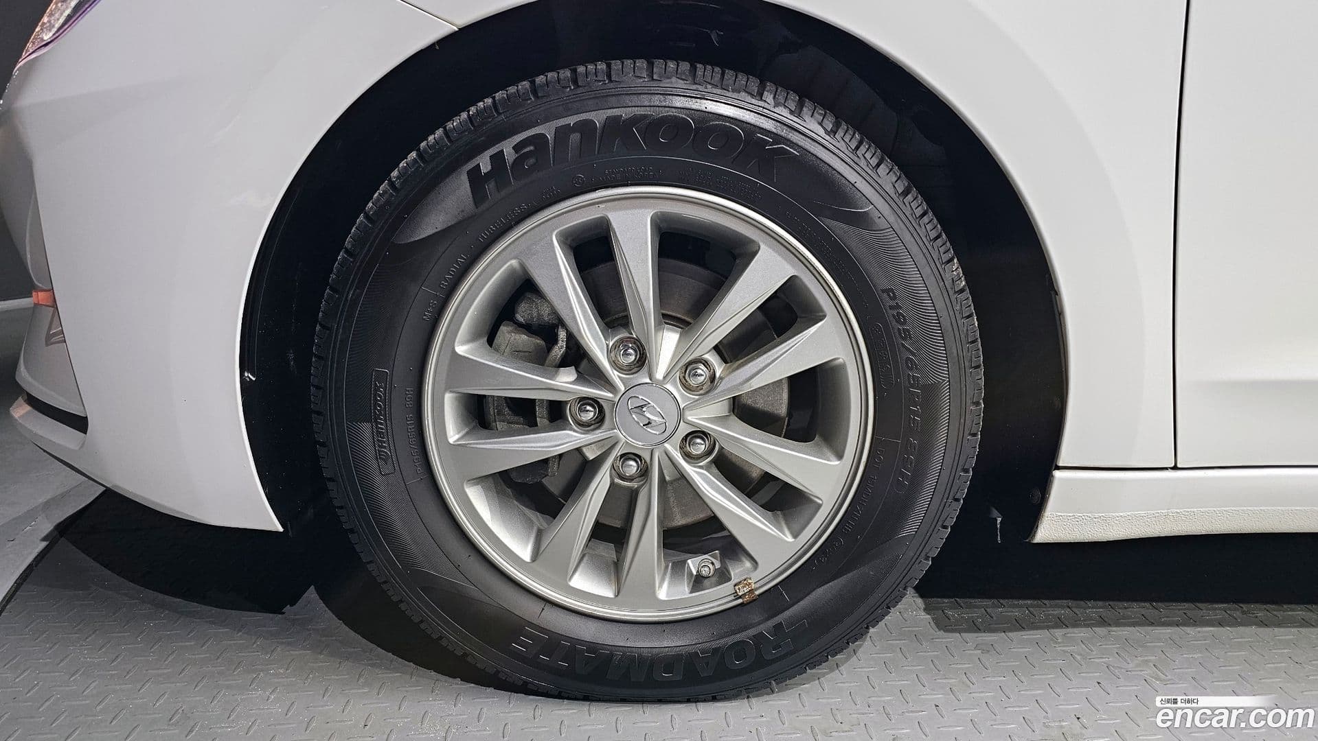 Main__Slider__Photo:AVANTE Hyundai 2019.9-4