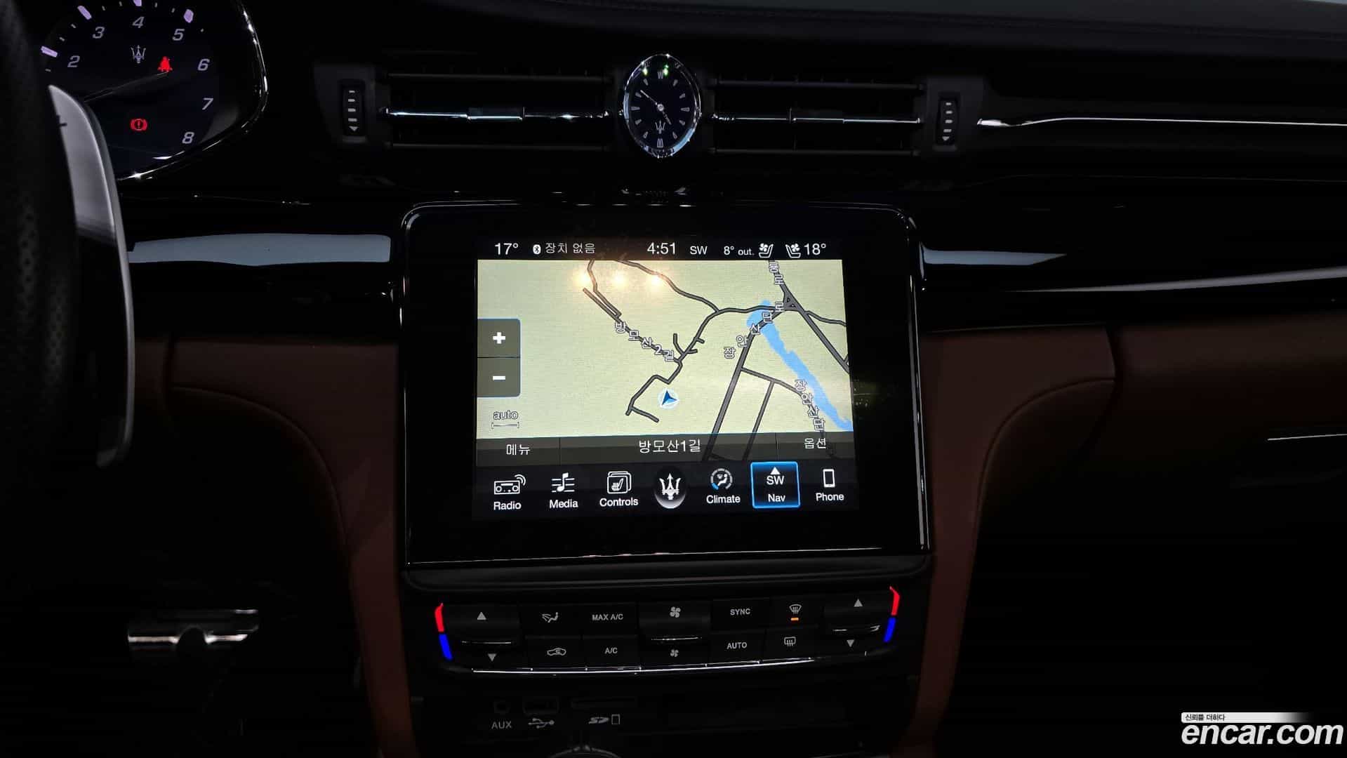 Quattroporte Maserati 2017.8-OPTION-020