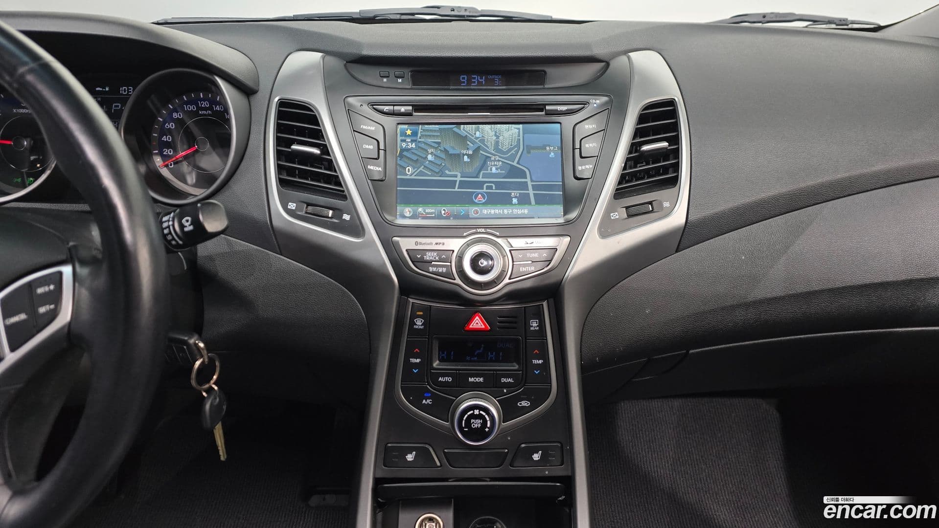 Main__Slider__Photo:AVANTE Hyundai 2015.1-14