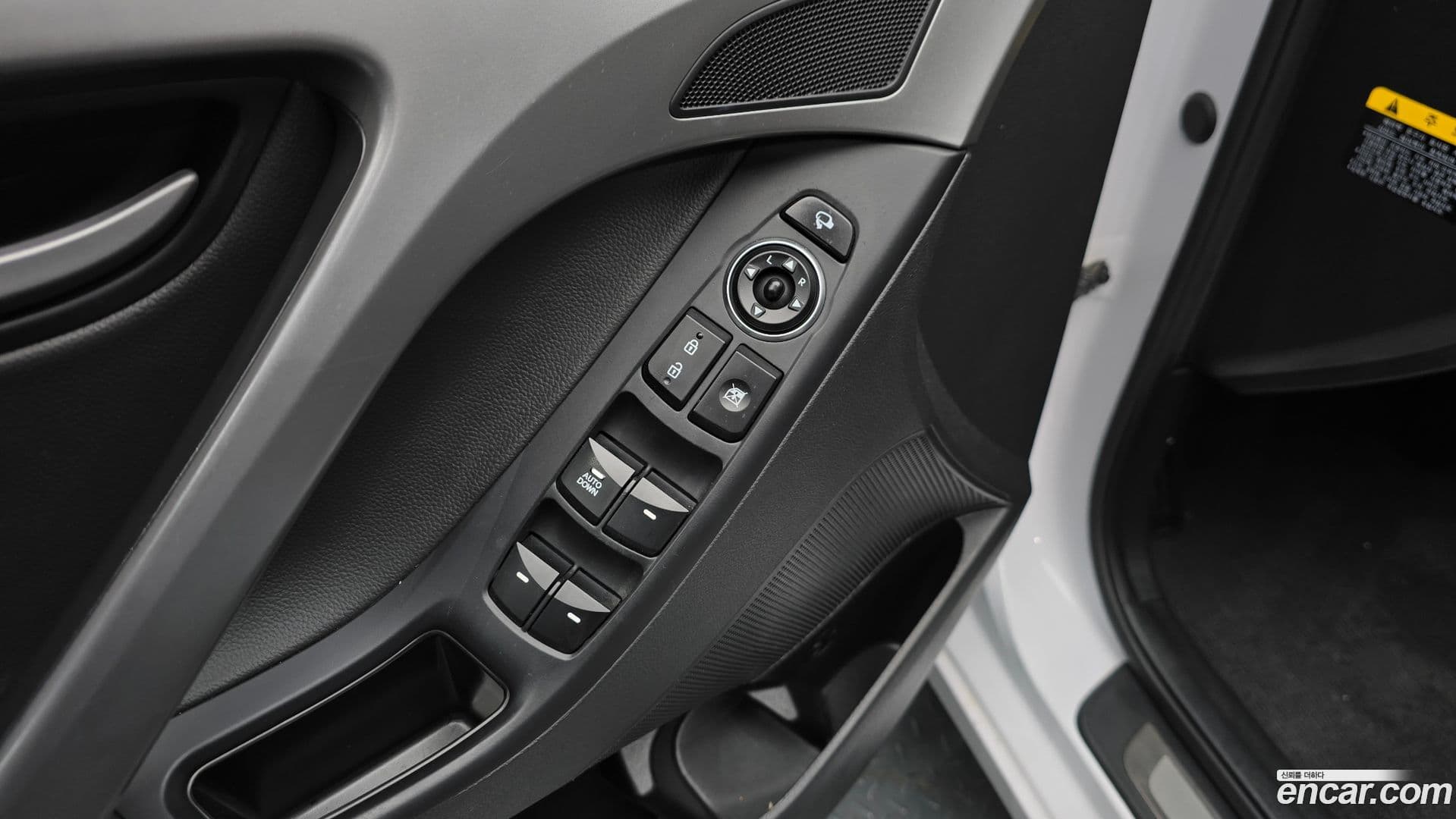 Main__Slider__Photo:AVANTE Hyundai 2015.1-16