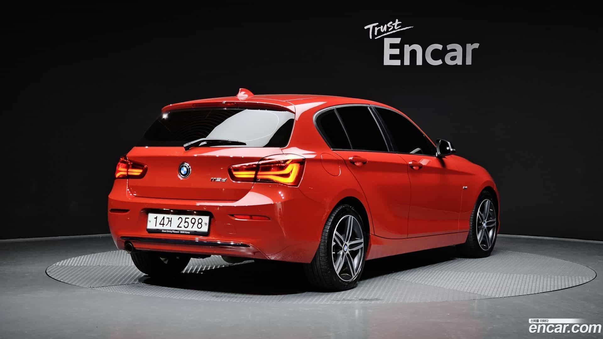 1-Series BMW 2017.6-OUTER-002