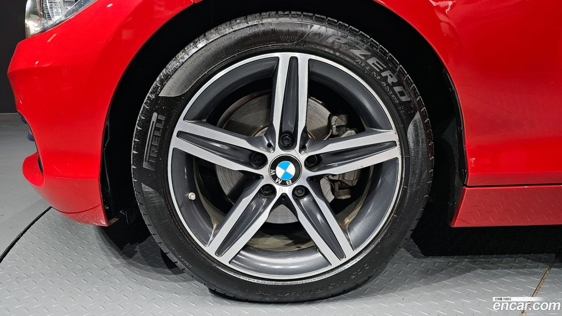 Main__Slider__Photo:1-Series BMW 2017.6-4