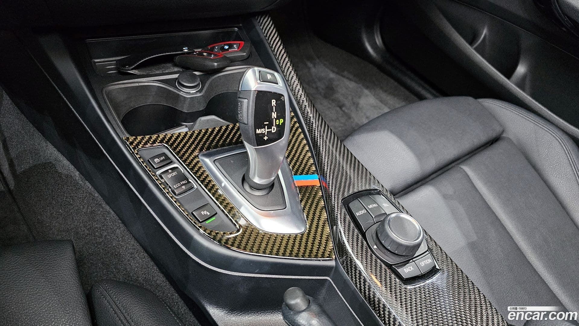 Main__Slider__Photo:1-Series BMW 2017.6-8