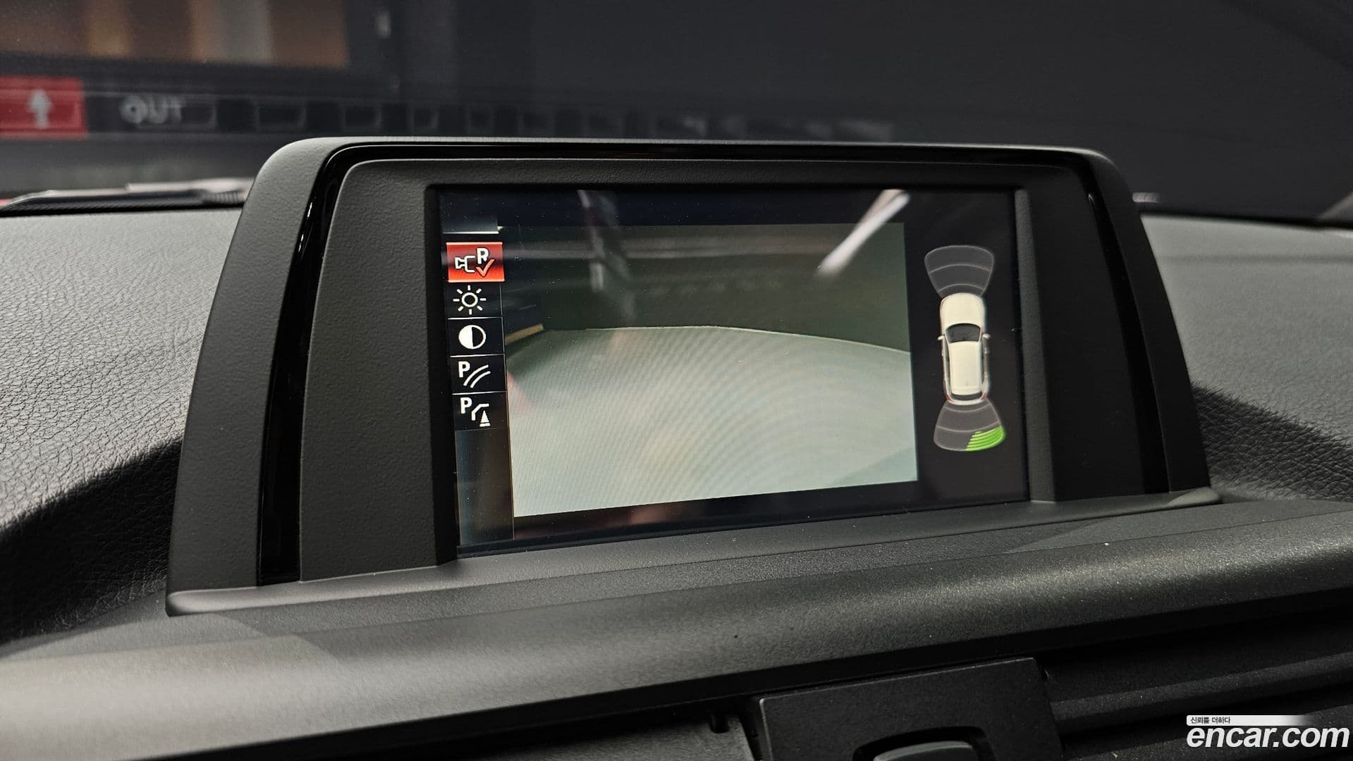 Main__Slider__Photo:1-Series BMW 2017.6-15