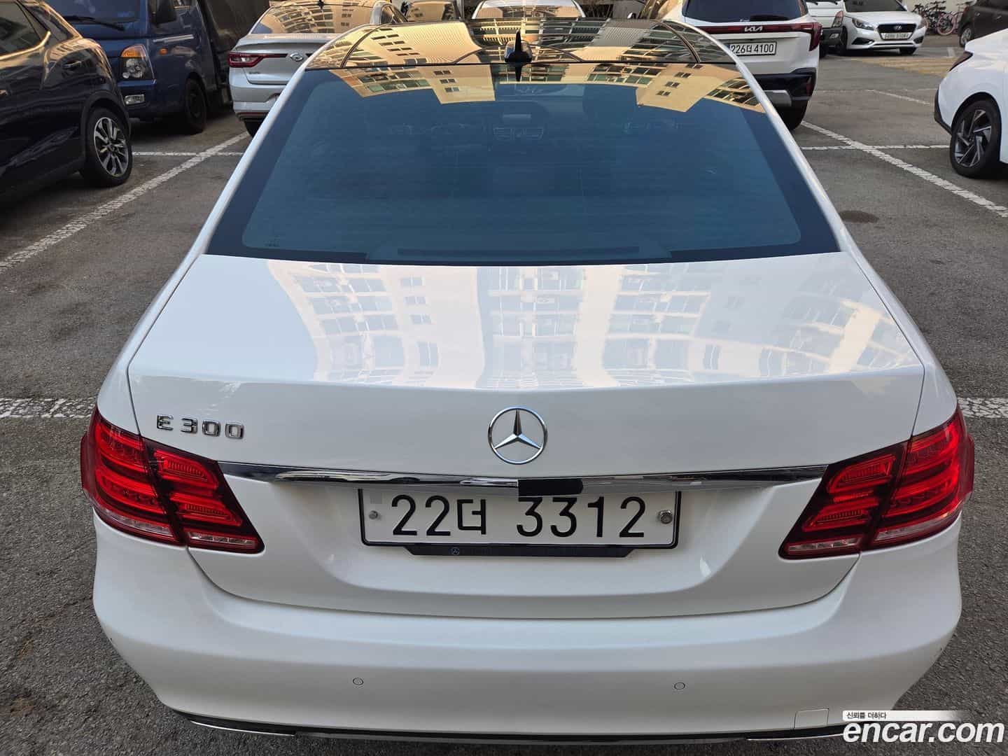 E-Class Mercedes-Benz 2013.10-OUTER-004