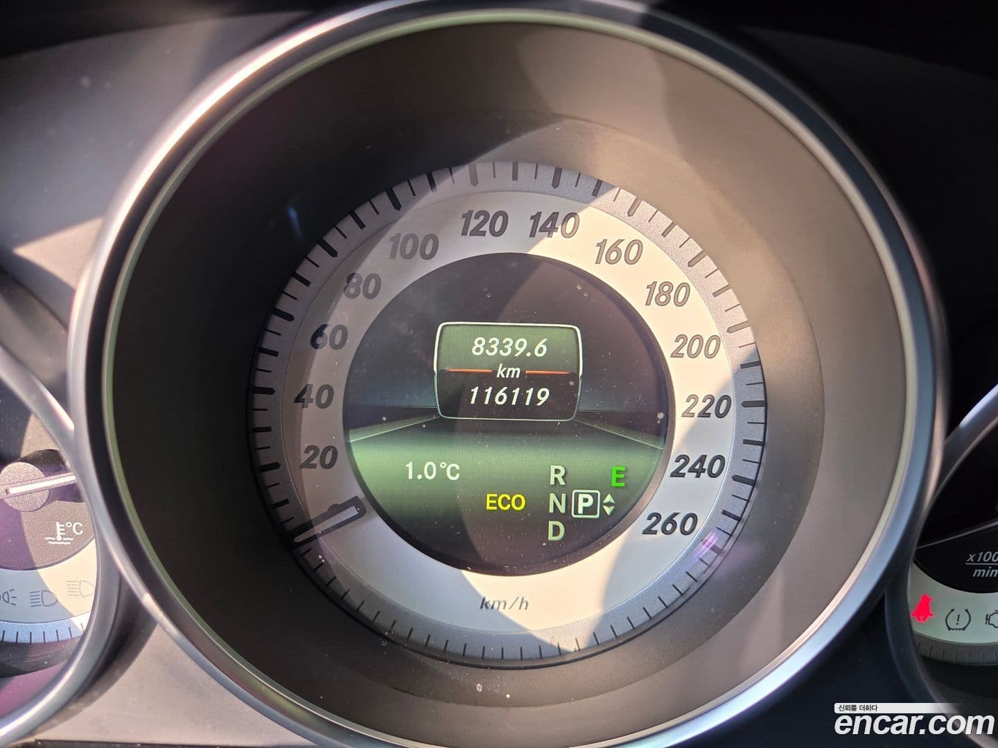 Main__Slider__Photo:E-Class Mercedes-Benz 2013.10-7